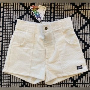 Hammies shorts in white
